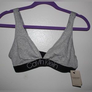 Calvin Klein Women’s Reconsidered Comfort Unlined Triangle Bralette (S, Grey)